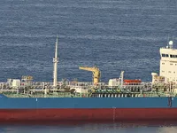 Tankowiec do przewozu ropy/chemikaliów na sprzedaż