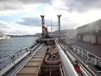 Tankowiec do przewozu ropy/chemikaliów na sprzedaż