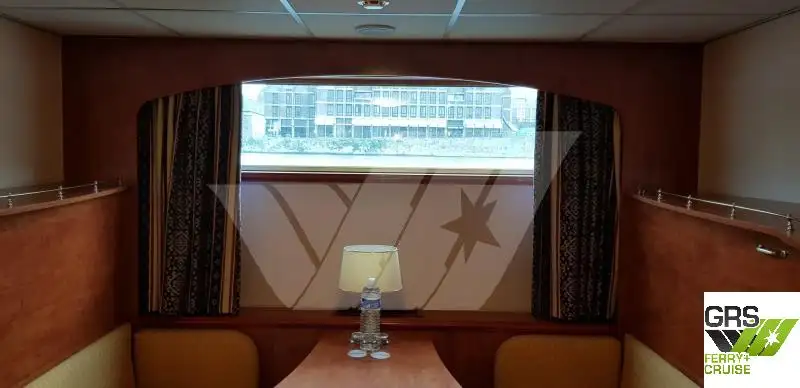 Statek wycieczkowy na sprzedaż
