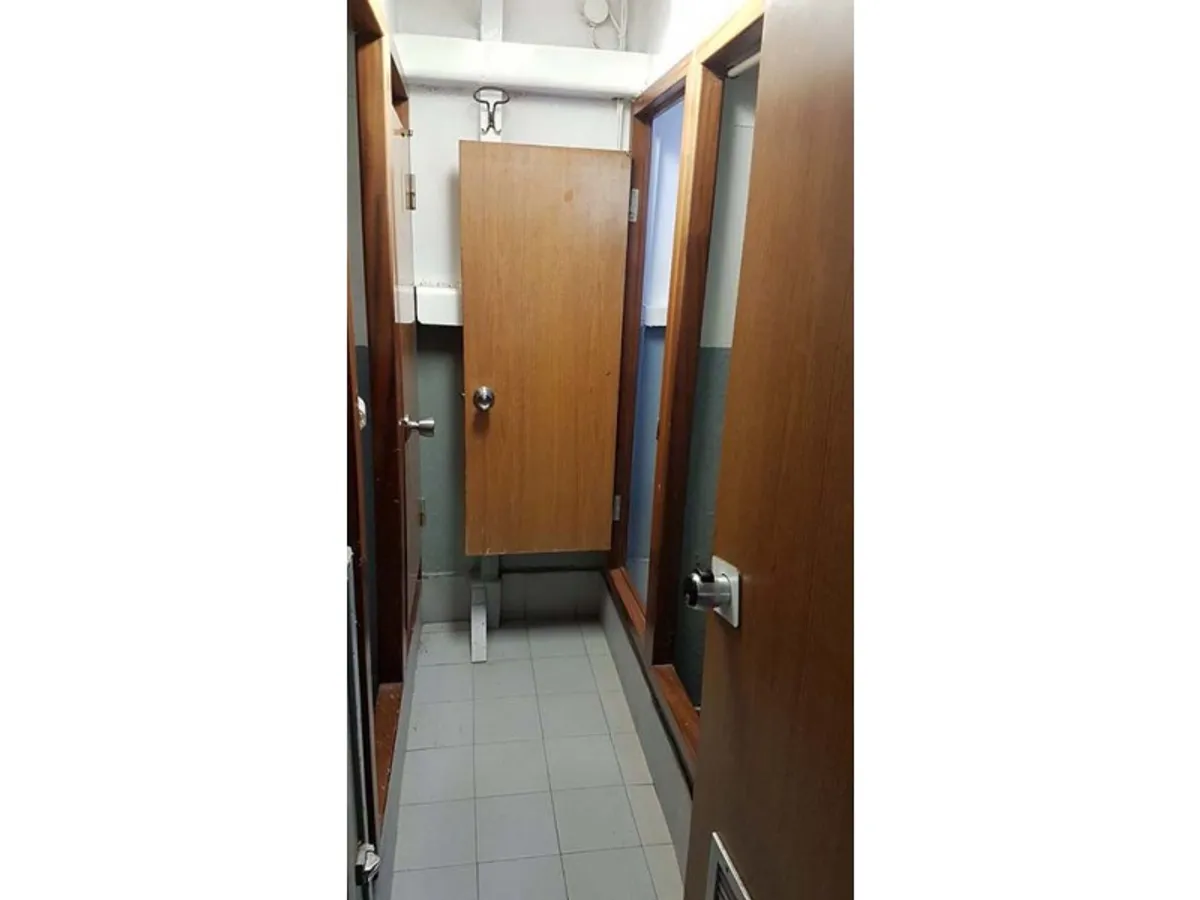 Holownik na sprzedaż