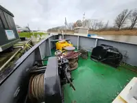 Statki robocze na sprzedaż