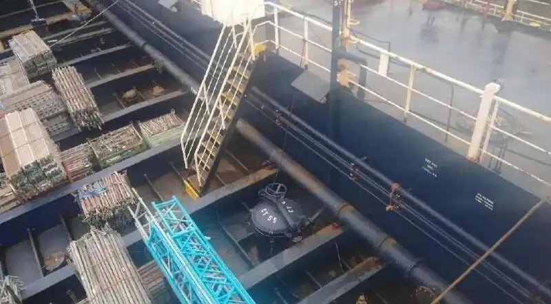 Tankowiec do przewozu ropy/chemikaliów na sprzedaż