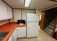 Statek załogowy na sprzedaż