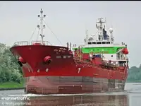Oil/Chemical tanker na sprzedaż