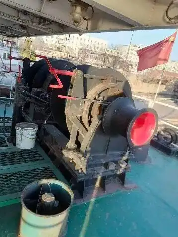 Tankowiec do przewozu ropy/chemikaliów na sprzedaż
