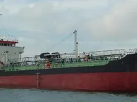 Tankowiec do przewozu ropy/chemikaliów na sprzedaż