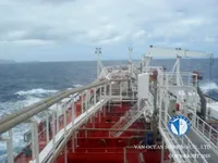 Tankowiec do przewozu ropy/chemikaliów na sprzedaż