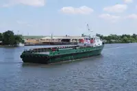 Statek załogowy na sprzedaż