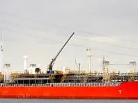 Tankowiec do przewozu ropy/chemikaliów na sprzedaż