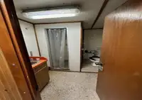 Statek załogowy na sprzedaż