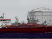 Tankowiec do przewozu ropy/chemikaliów na sprzedaż