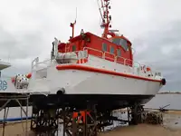 Łódź pilotująca na sprzedaż