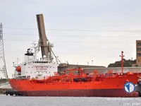 Tankowiec do przewozu ropy/chemikaliów na sprzedaż
