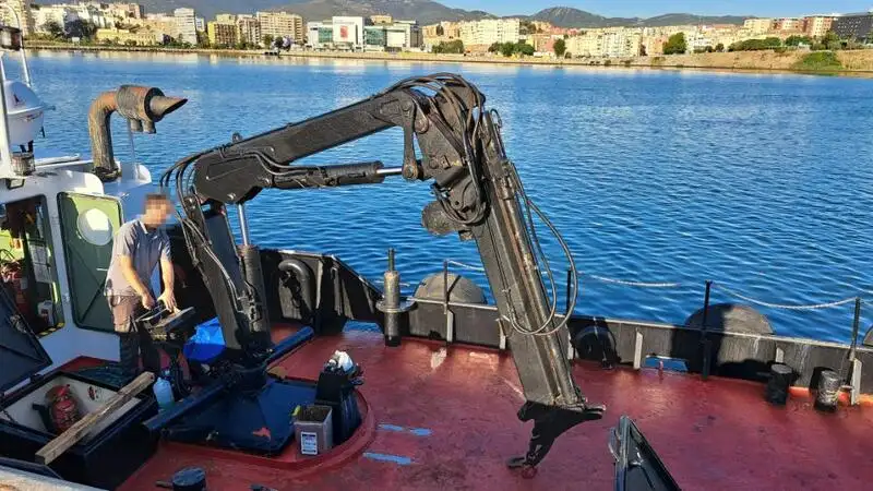 Statki robocze na sprzedaż