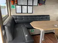 Katamaran na sprzedaż