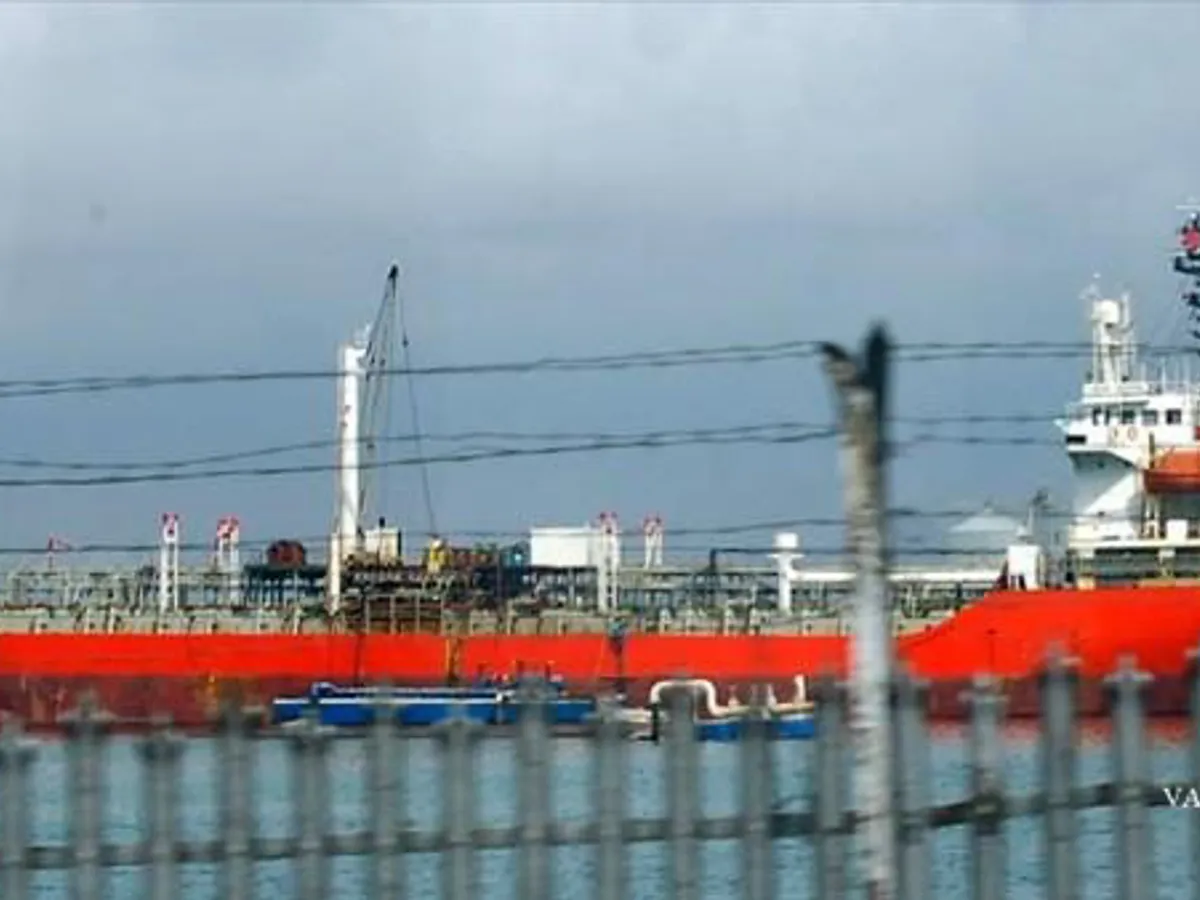 Tankowiec do przewozu ropy/chemikaliów na sprzedaż