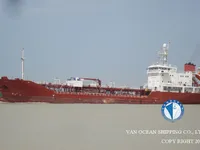 Tankowiec do przewozu ropy/chemikaliów na sprzedaż