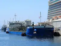 Oil/Chemical tanker na sprzedaż