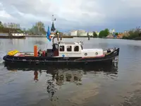 Łódź holownicza na sprzedaż