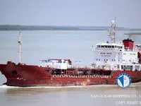 Tankowiec do przewozu ropy/chemikaliów na sprzedaż