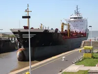 Tankowiec do przewozu ropy/chemikaliów na sprzedaż