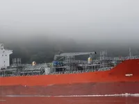 Tankowiec do przewozu ropy/chemikaliów na sprzedaż