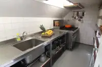 Pływający hotel na sprzedaż