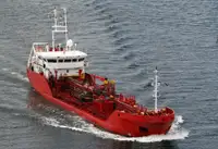 Oil/Chemical tanker na sprzedaż