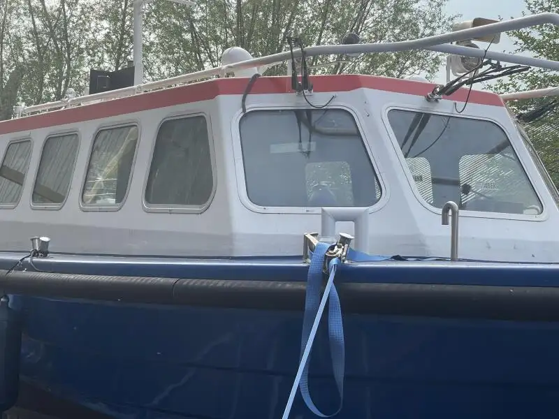 Łódź patrolowa na sprzedaż