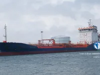 Tankowiec do przewozu ropy/chemikaliów na sprzedaż
