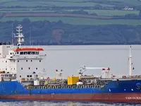 Tankowiec do przewozu ropy/chemikaliów na sprzedaż