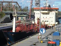 Tankowiec do przewozu ropy/chemikaliów na sprzedaż