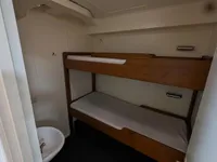 Statek badawczy na sprzedaż
