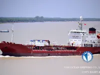 Tankowiec do przewozu ropy/chemikaliów na sprzedaż