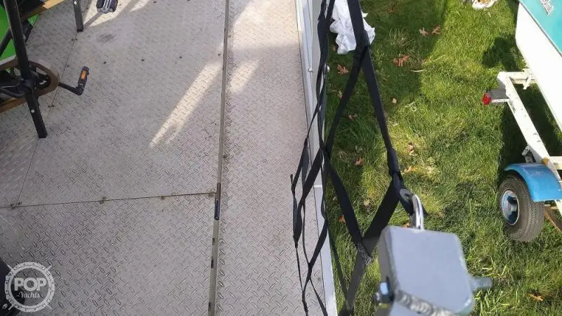 Statek kontenerowy na sprzedaż