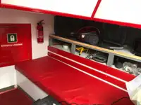 Łódź pilotująca na sprzedaż