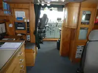 Statek badawczy na sprzedaż