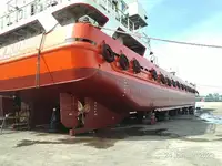 Tankowiec do przewozu ropy/chemikaliów na sprzedaż