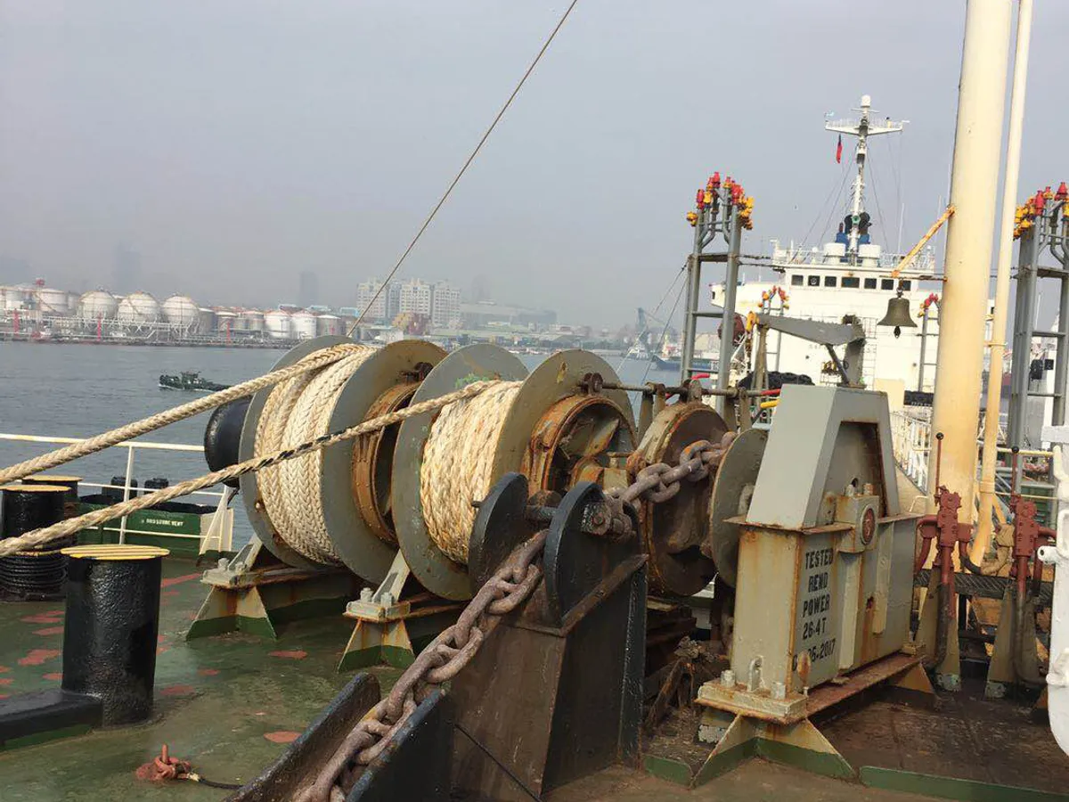 Tankowiec do przewozu ropy/chemikaliów na sprzedaż