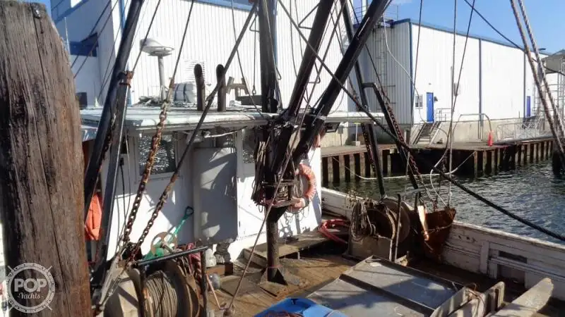 Trawler na sprzedaż