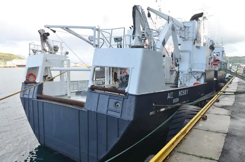 Statek kontenerowy na sprzedaż
