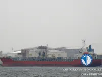 Tankowiec do przewozu ropy/chemikaliów na sprzedaż