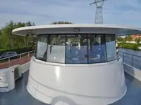 Statek wycieczkowy na sprzedaż