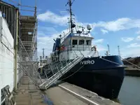Statek badawczy na sprzedaż