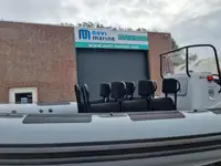 Sztywno-powłokowa łódź pontonowa na sprzedaż