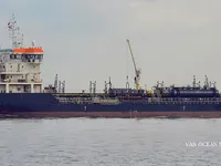 Tankowiec do przewozu ropy/chemikaliów na sprzedaż