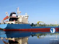 Tankowiec do przewozu ropy/chemikaliów na sprzedaż