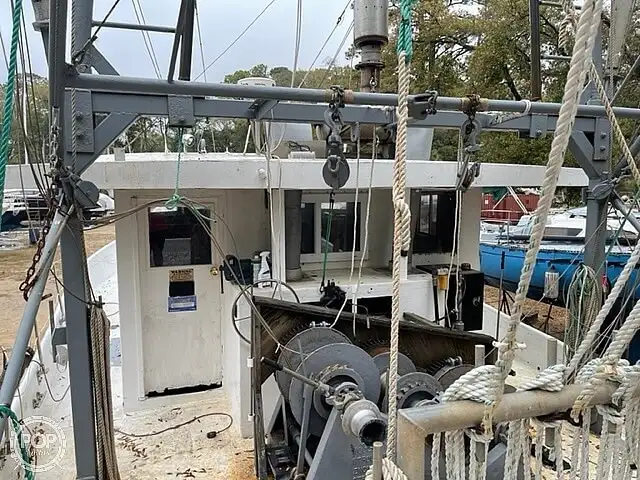 Trawler na sprzedaż