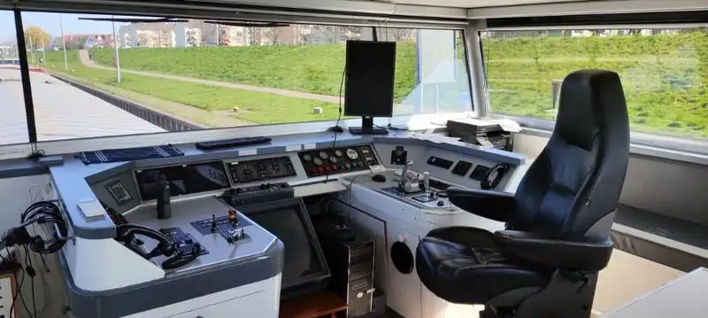 Statek transportowy ładunków sypkich na sprzedaż