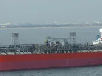 Tankowiec do przewozu ropy/chemikaliów na sprzedaż